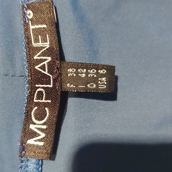 Loose fitting shirt by MCPLANET, size 6, EUC - Picture 3 of 3